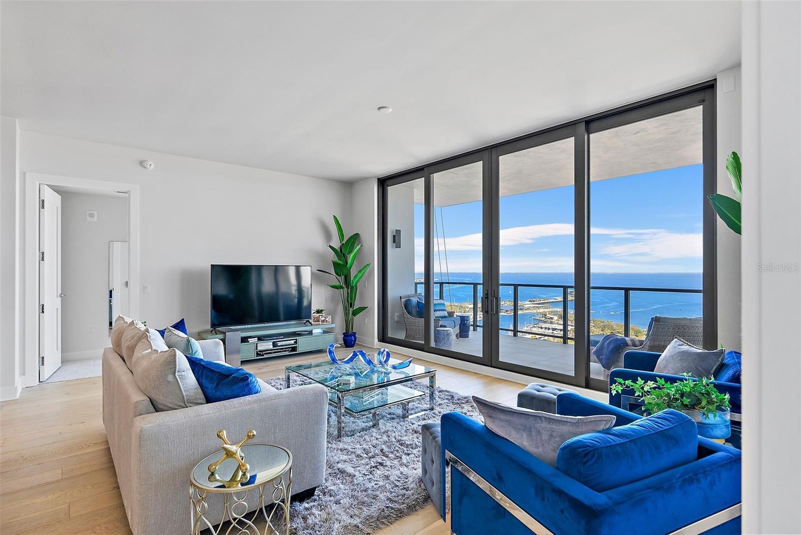 SALTAIRE ST PETERSBURG - Residential