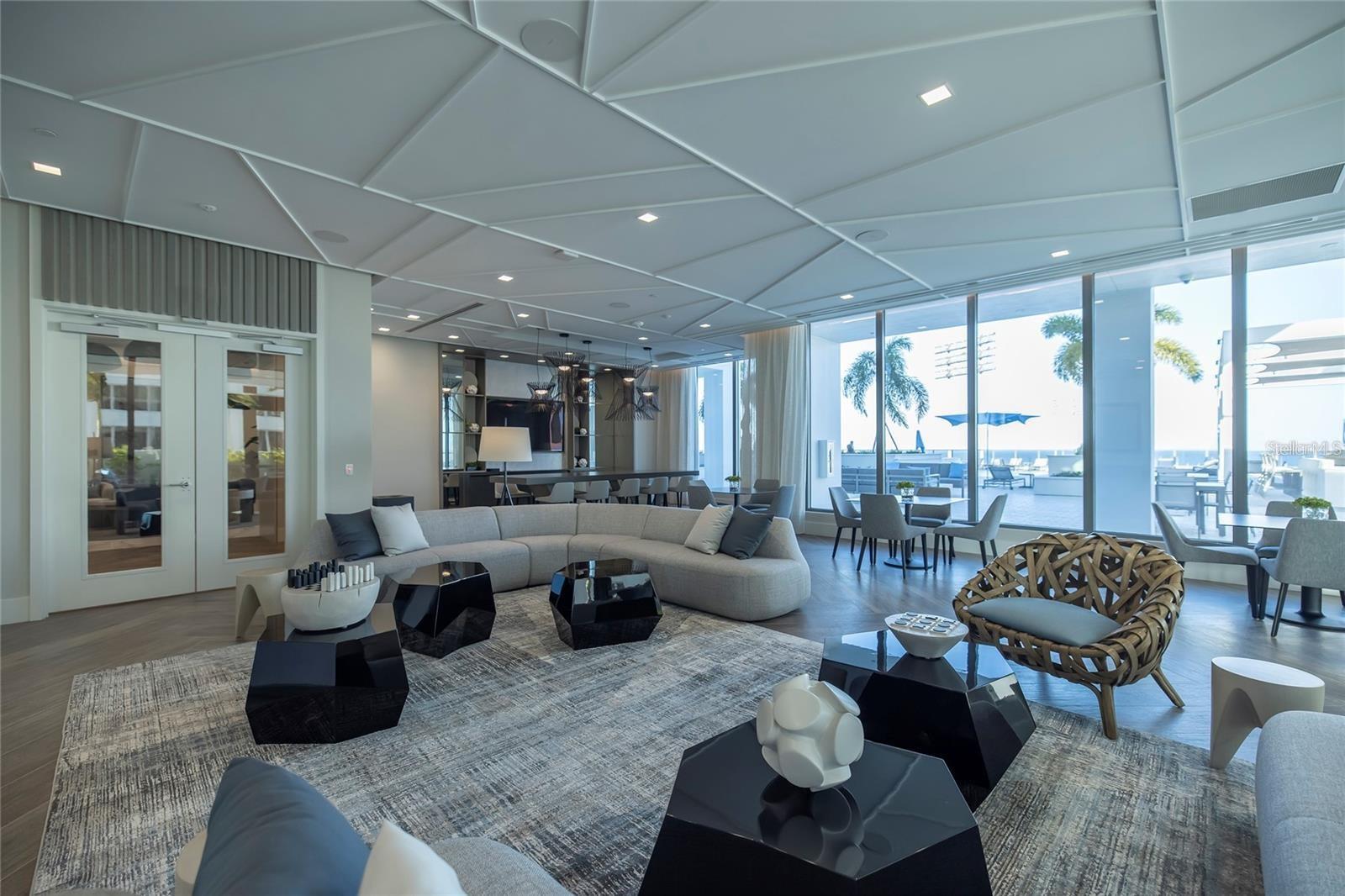 SALTAIRE ST PETERSBURG - Residential