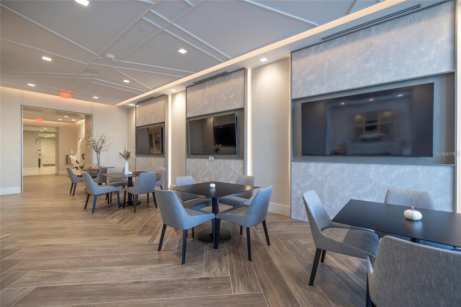 SALTAIRE ST PETERSBURG - Residential