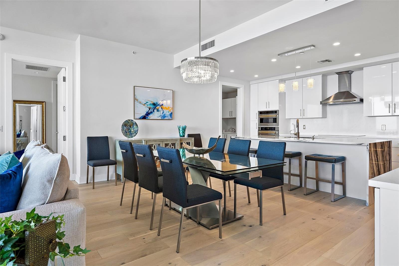 SALTAIRE ST PETERSBURG - Residential