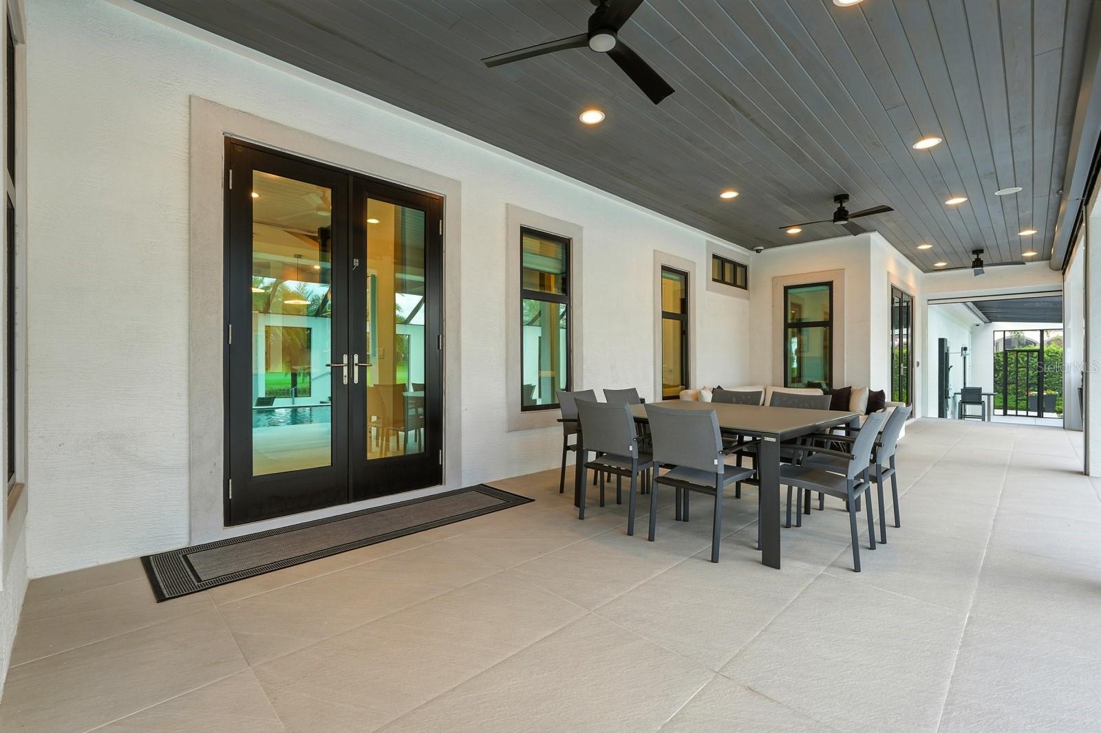 HAMMOCK DUNES - Residential