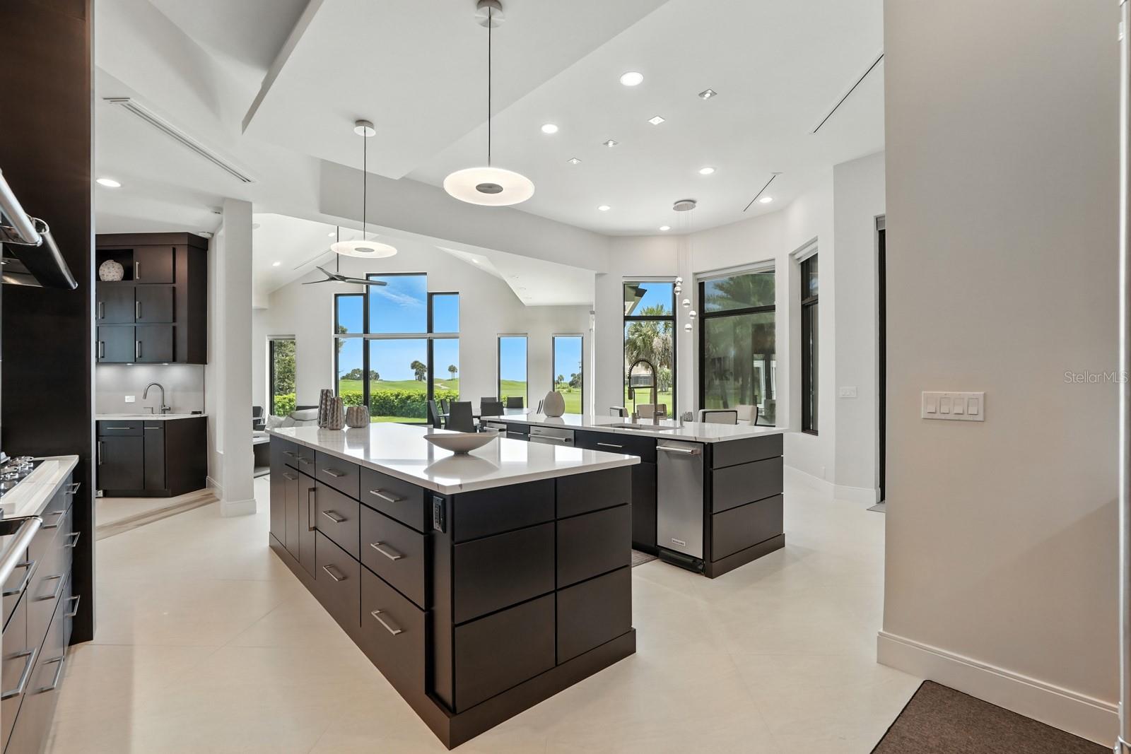HAMMOCK DUNES - Residential