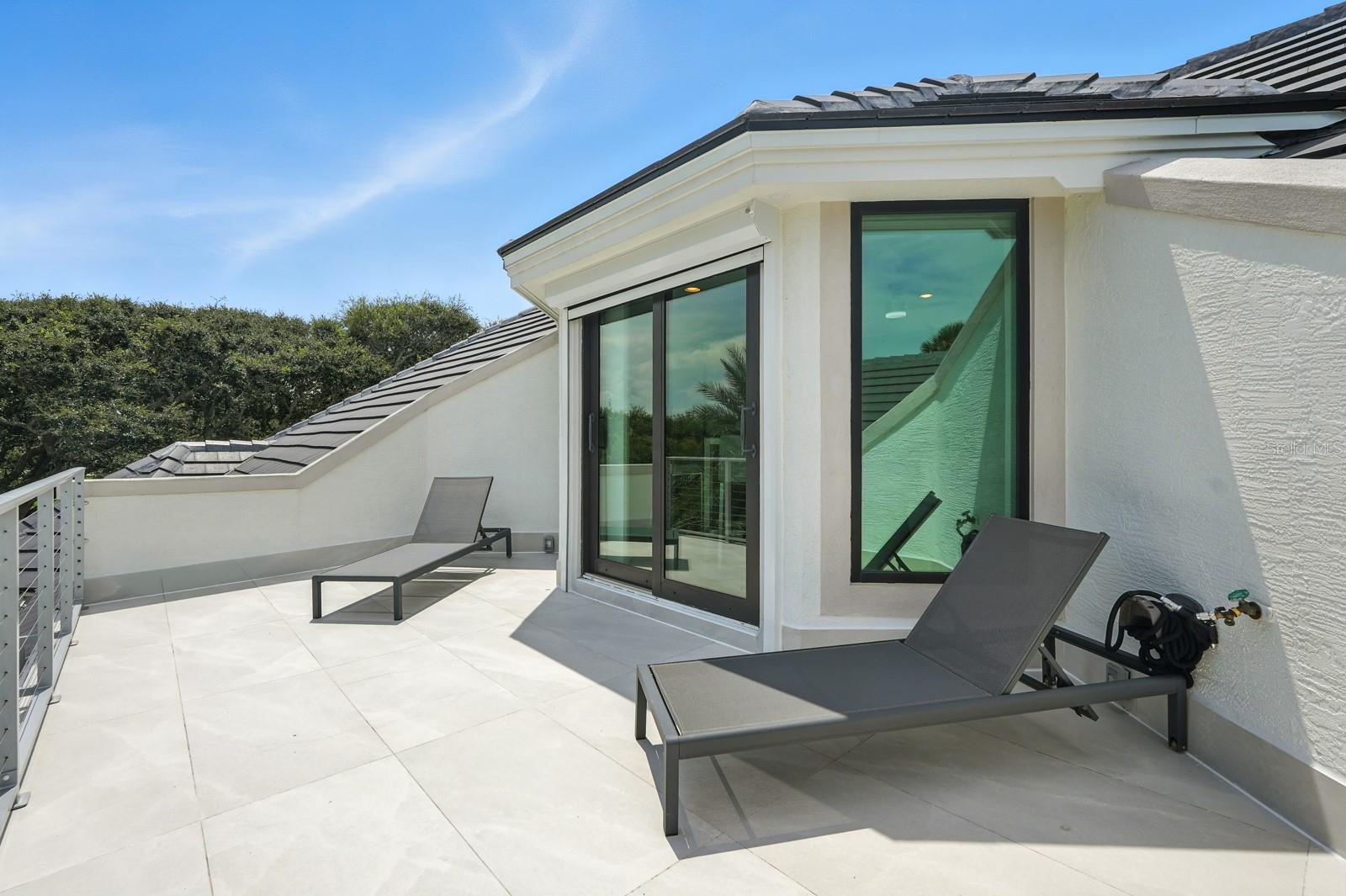 HAMMOCK DUNES - Residential