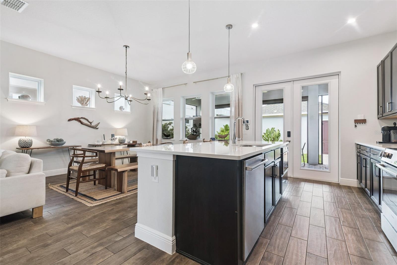 LAUREATE PARK PH 9 - Residential