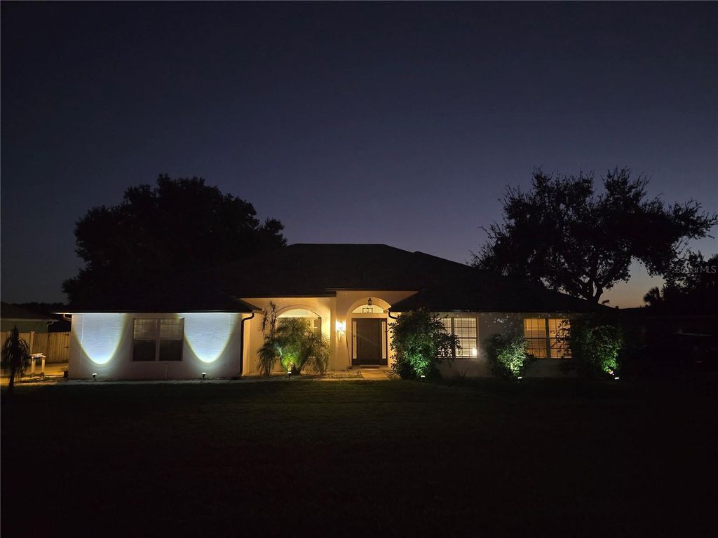 Photo of 10830 Vineyard Court, Clermont, FL 34711 (MLS # G5104847)