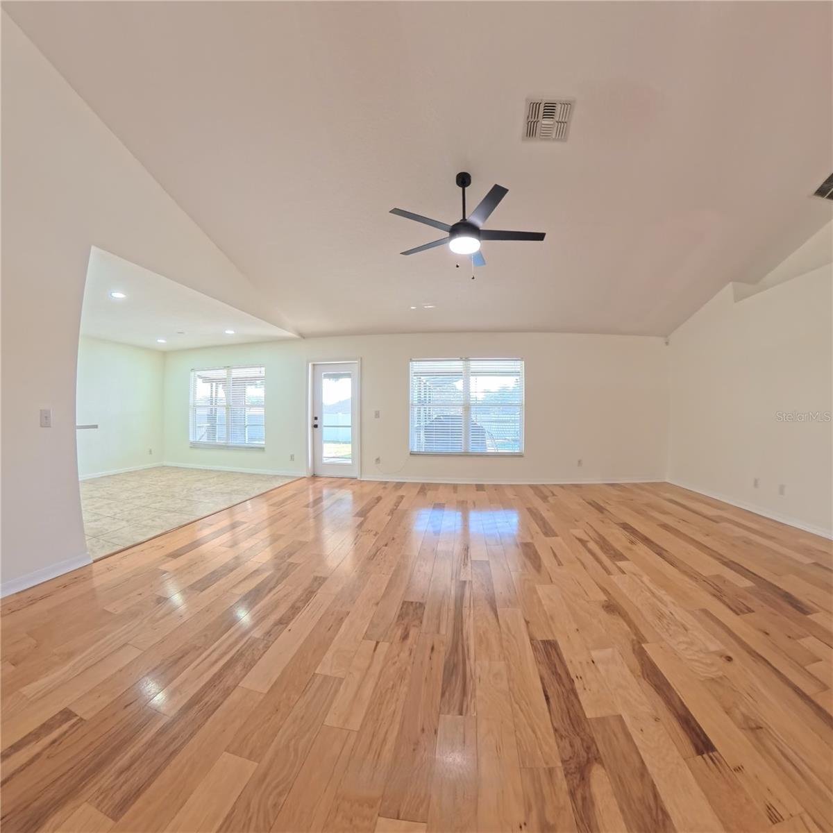 VINEYARD ESTATES SUB - Residential