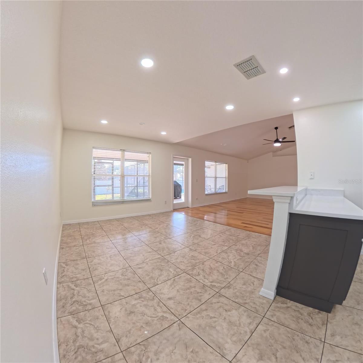 VINEYARD ESTATES SUB - Residential