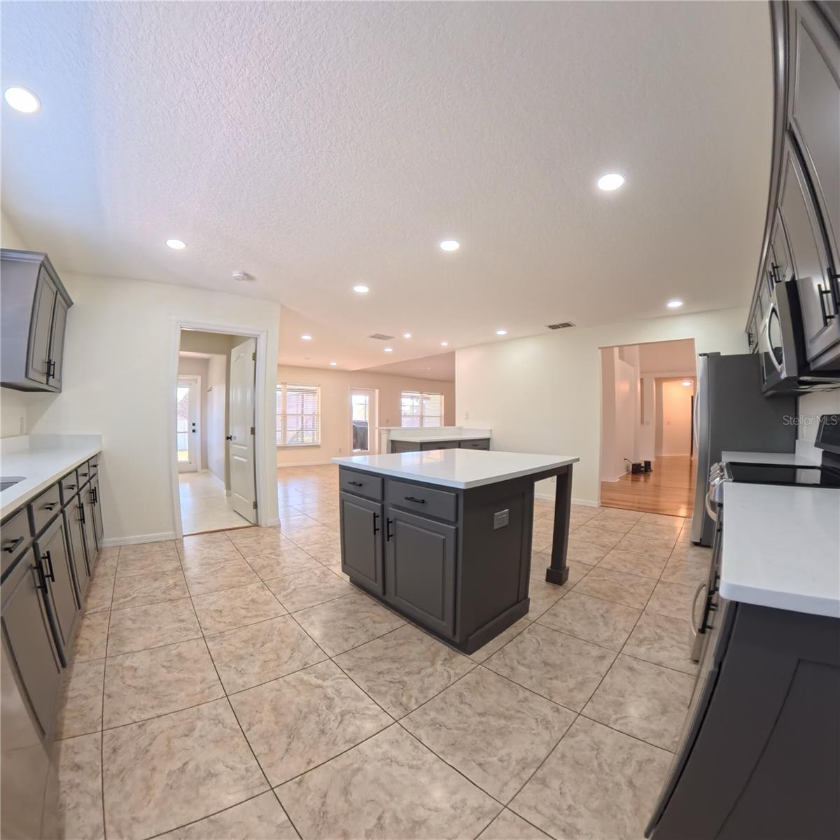 VINEYARD ESTATES SUB - Residential