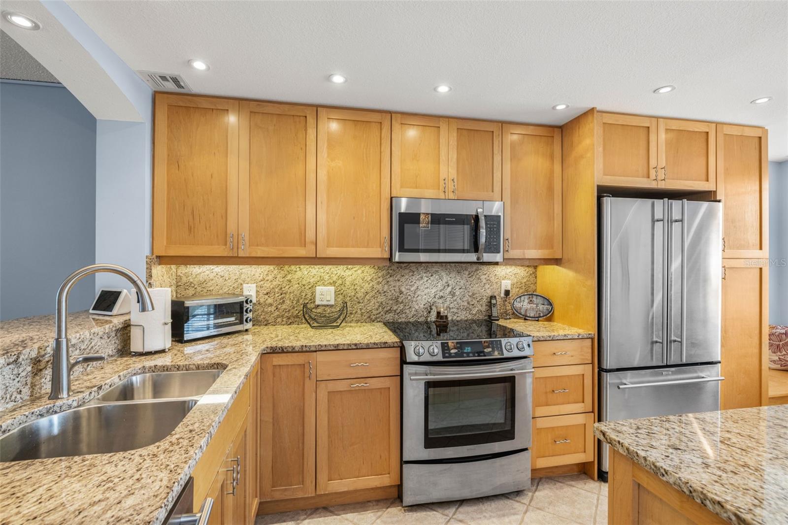 INTREPID THE CONDO - Residential