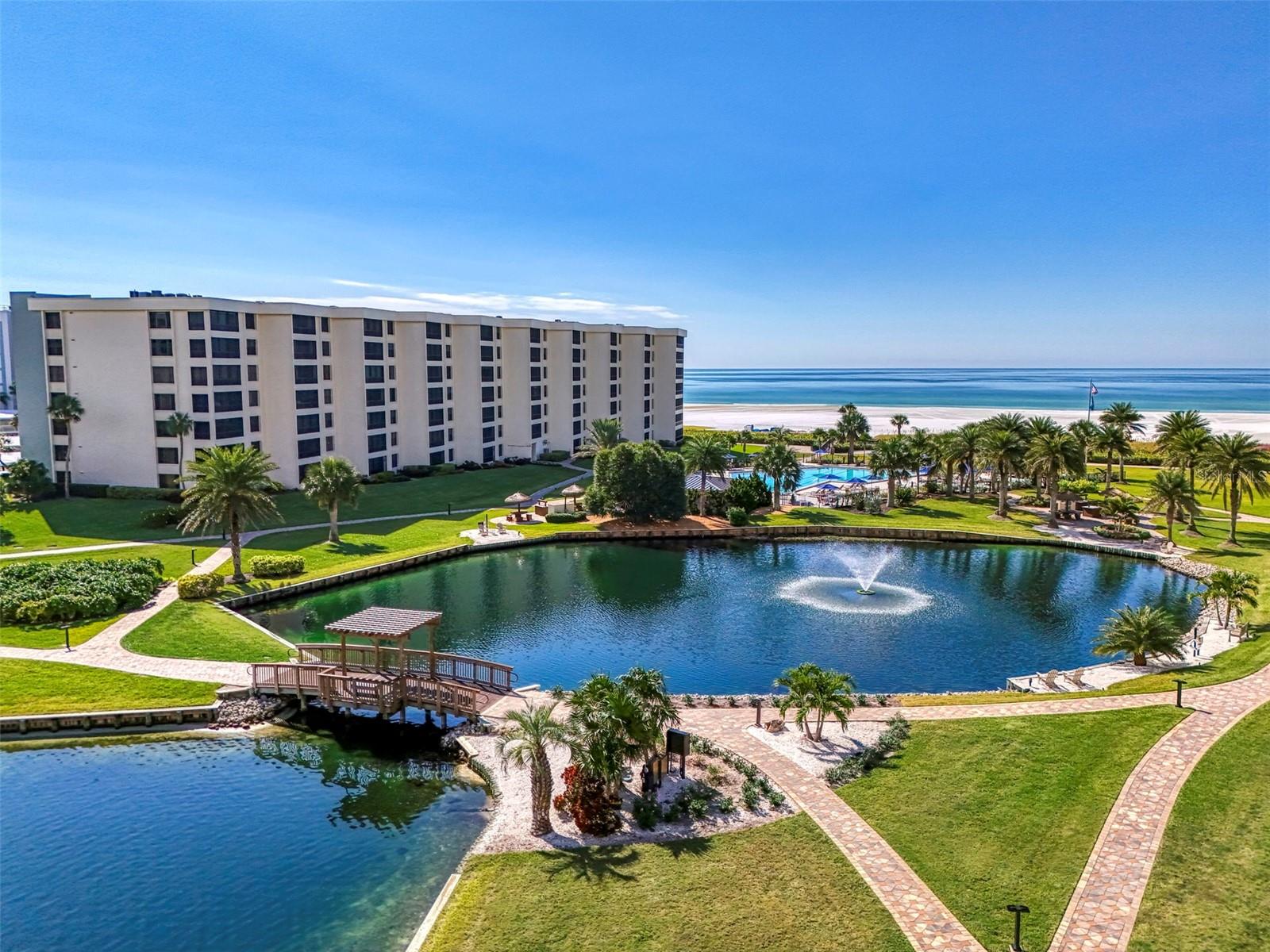GULF & BAY CLUB PH 1 - Residential