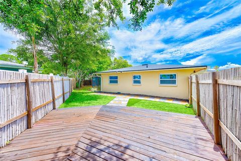 A home in SEMINOLE