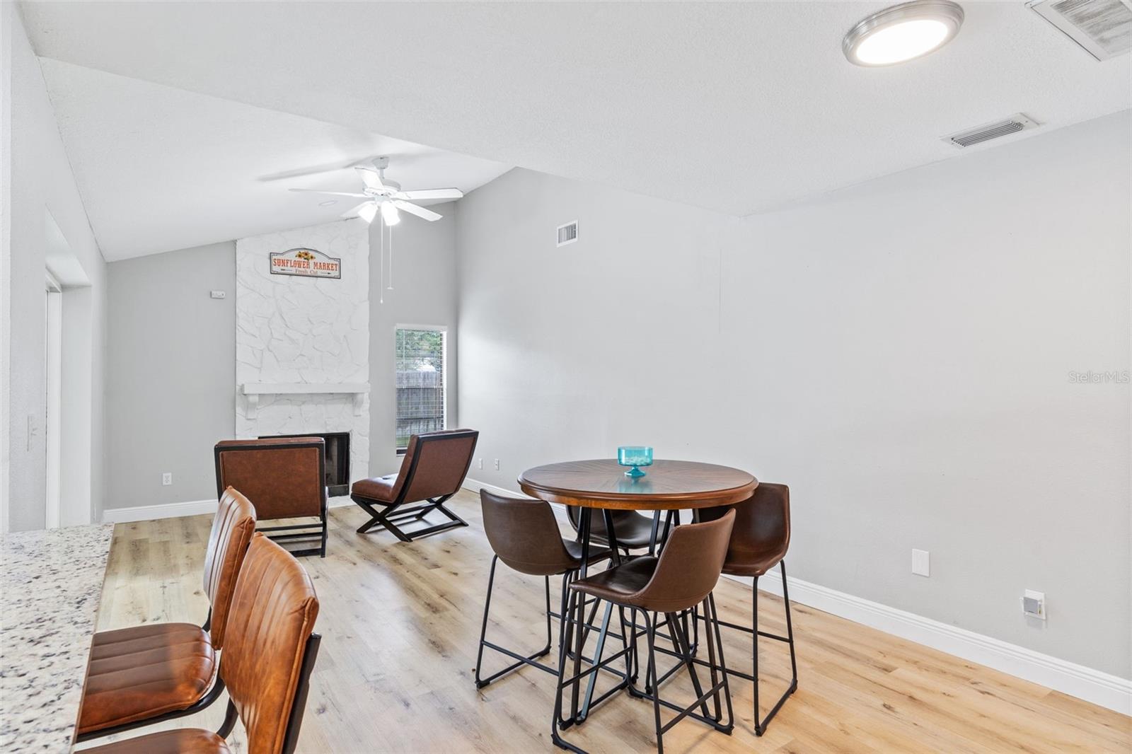 NORTH LAKES SEC E UNIT 1 - Residential