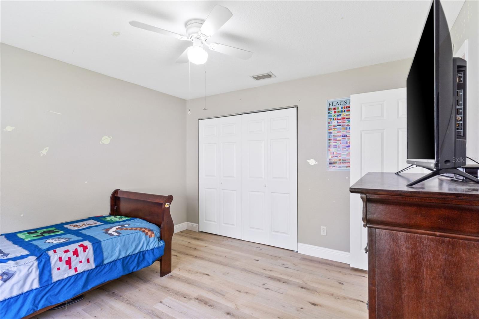 NORTH LAKES SEC E UNIT 1 - Residential