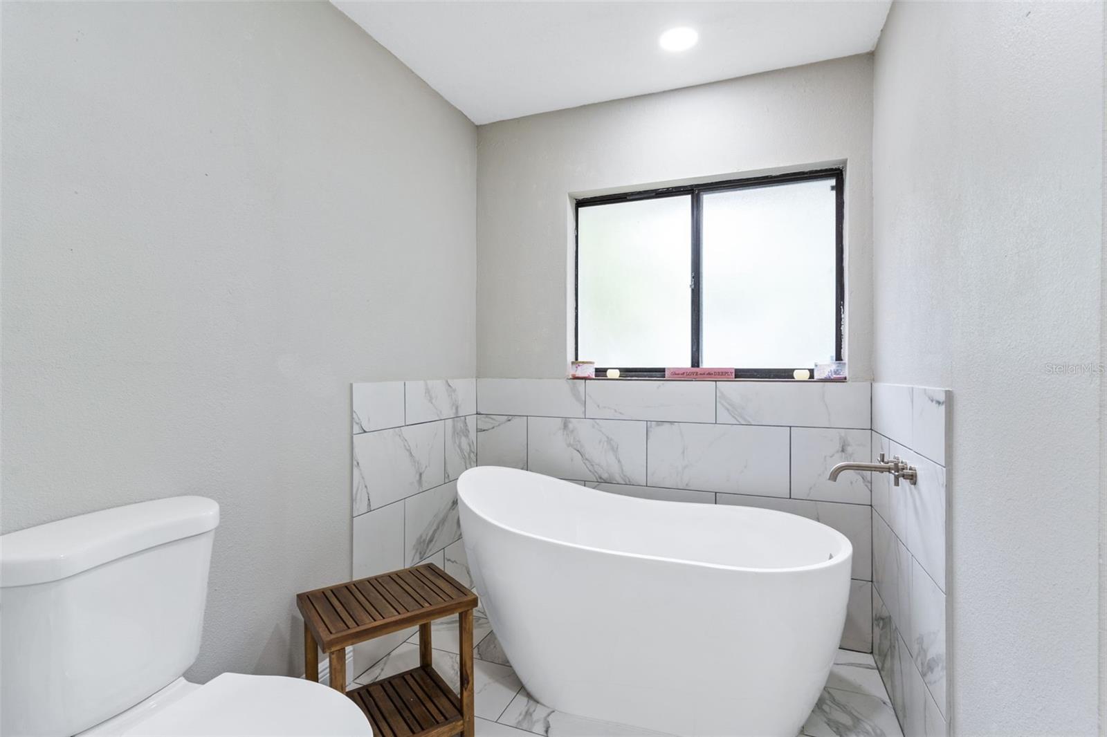 NORTH LAKES SEC E UNIT 1 - Residential