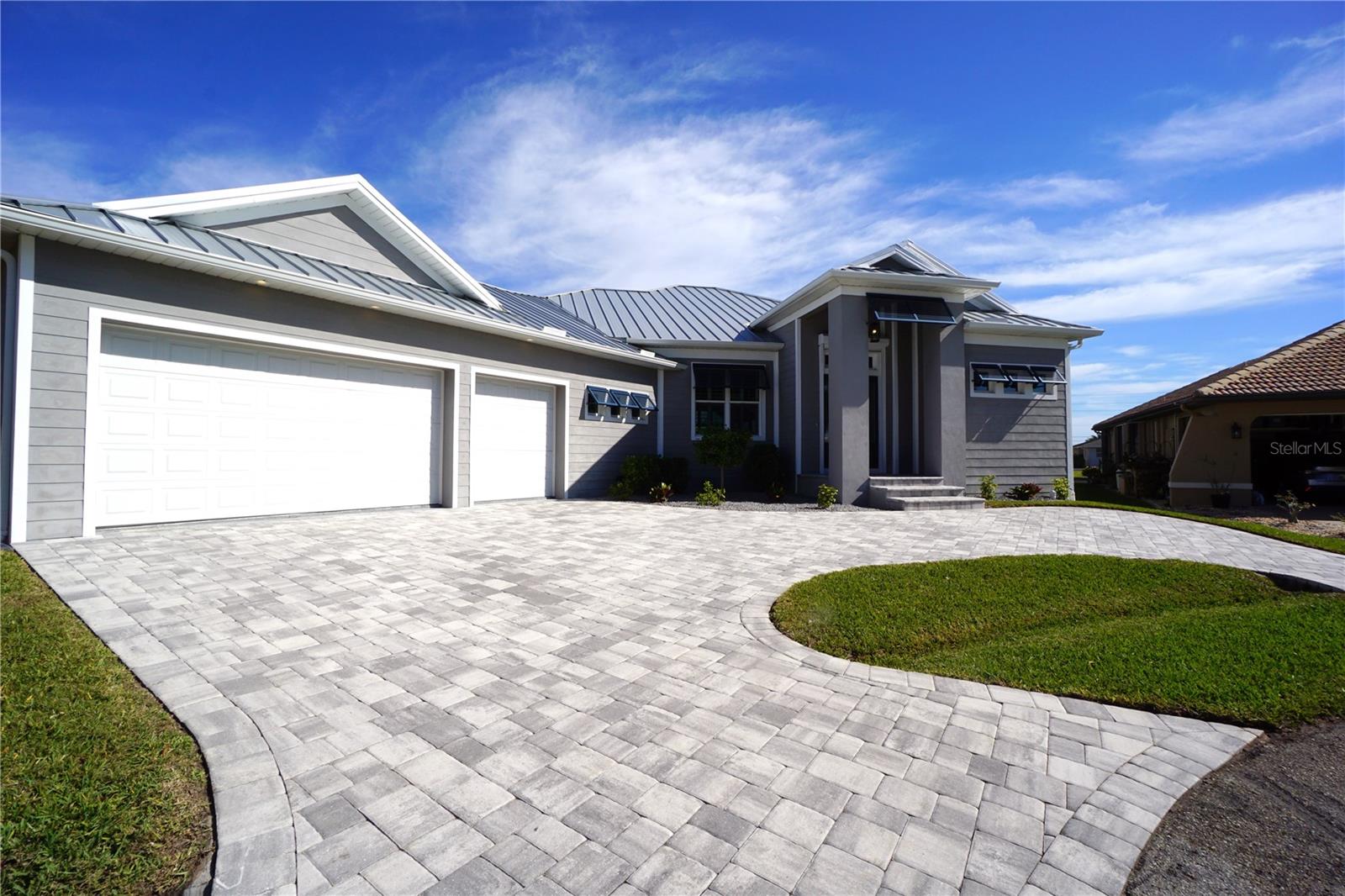 490 SORRENTO COURT