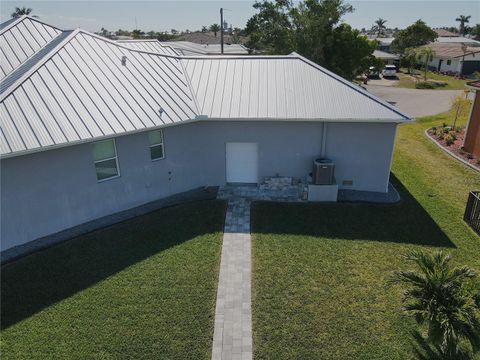 A home in PUNTA GORDA