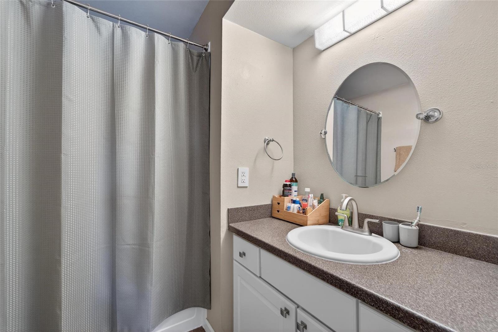 BRIDGEWATER PLACE CONDO - Residential