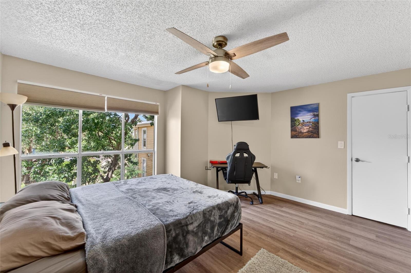 BRIDGEWATER PLACE CONDO - Residential