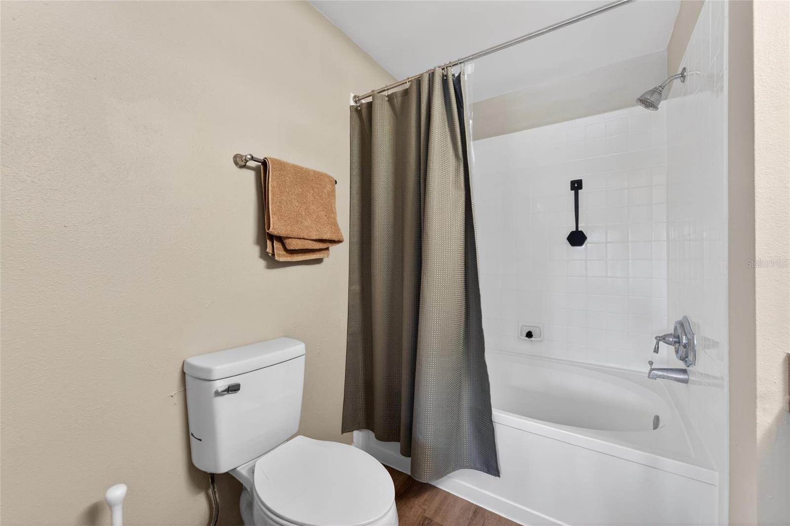 BRIDGEWATER PLACE CONDO - Residential