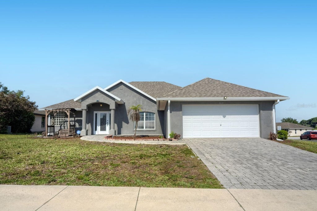 Photo of 4460 Marsh Harbor Drive, Tavares, FL 32778 (MLS # O6405350)