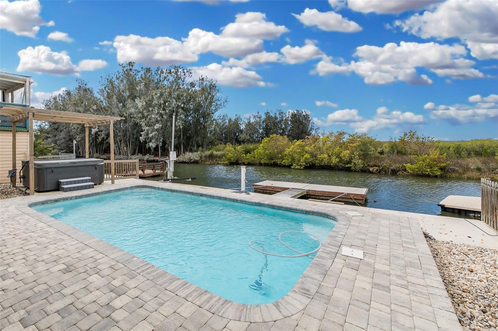 GULF SHORES FIRST ADD - Residential