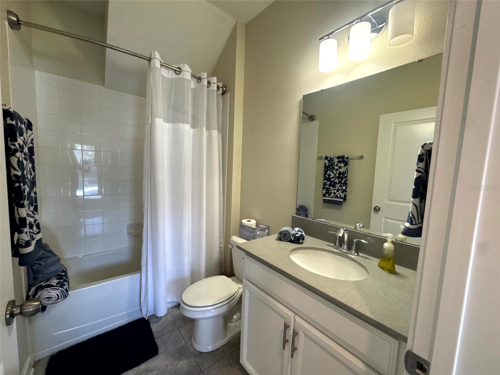 STOREY GROVE PH 1B-1 - Residential