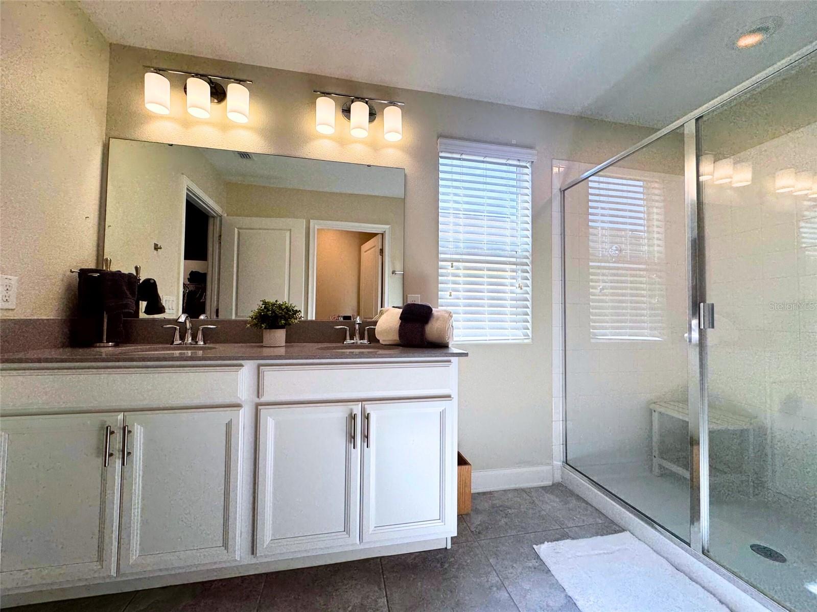 STOREY GROVE PH 1B-1 - Residential