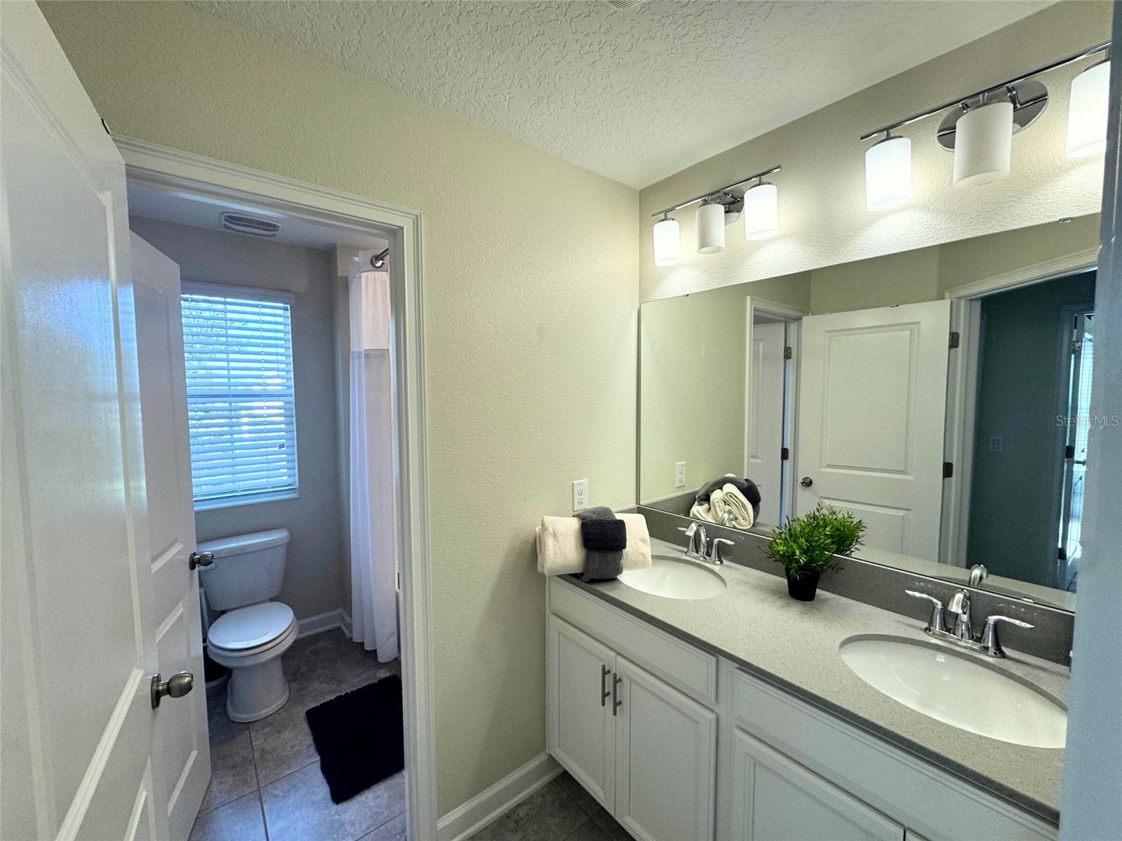 STOREY GROVE PH 1B-1 - Residential