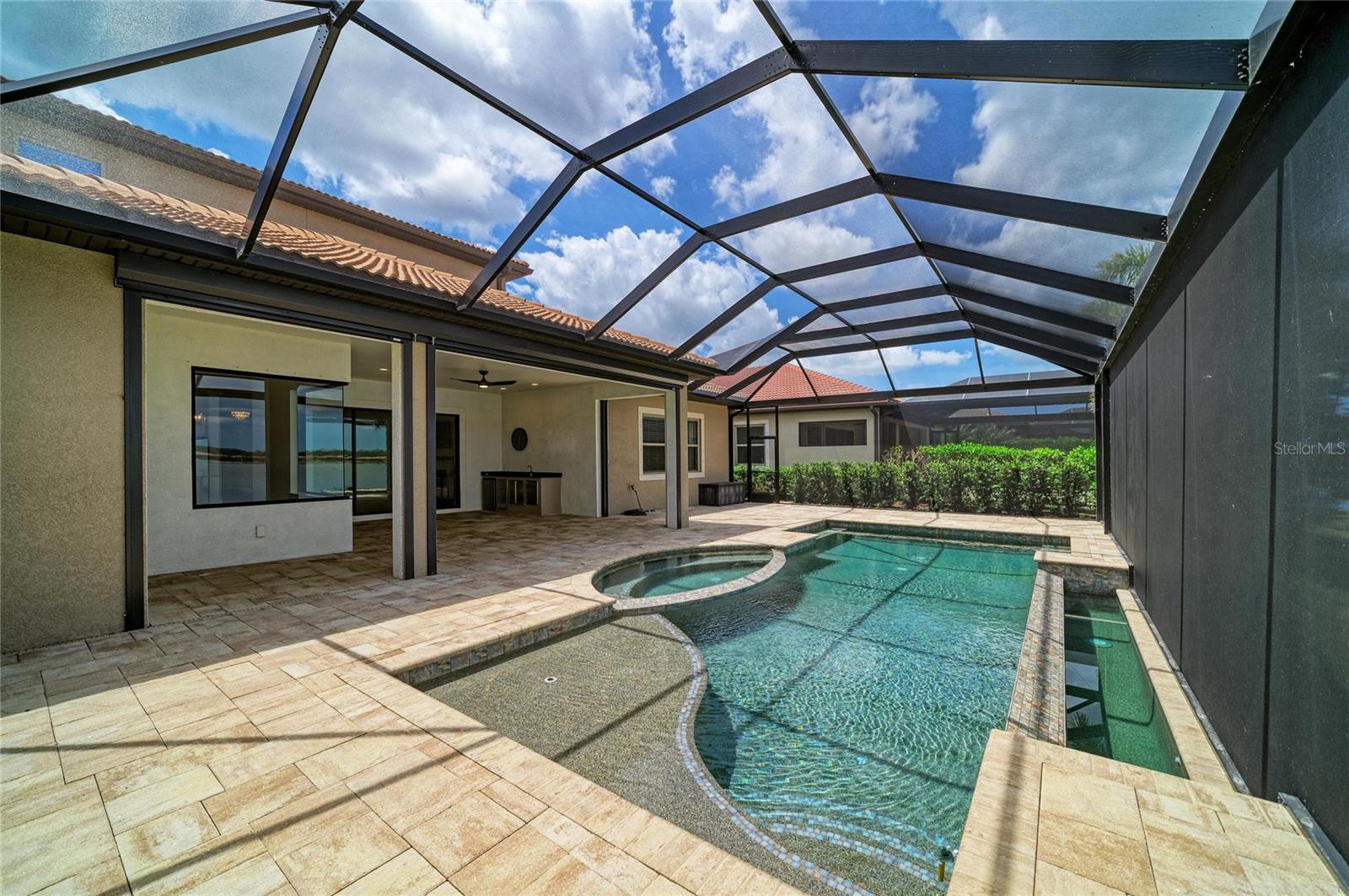 TOSCANA ISLES - Residential