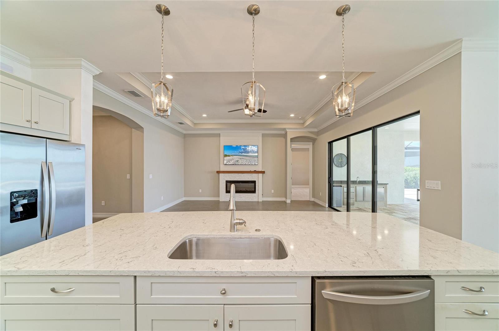 TOSCANA ISLES - Residential