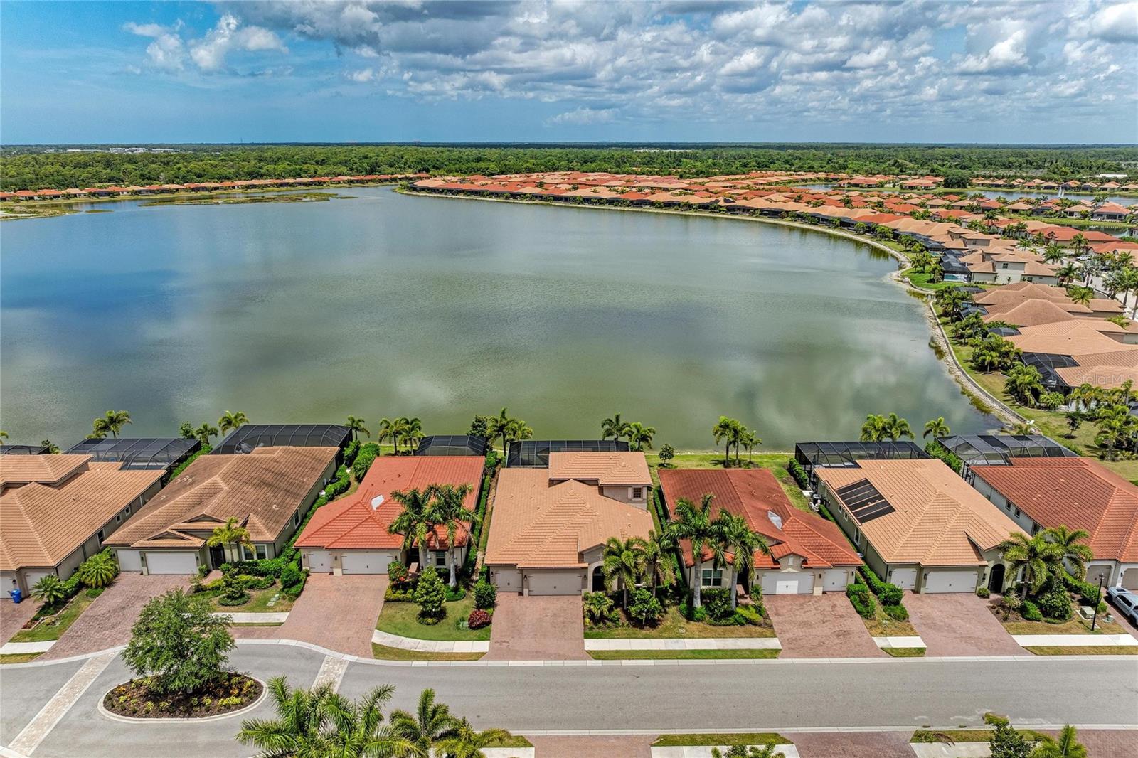TOSCANA ISLES - Residential