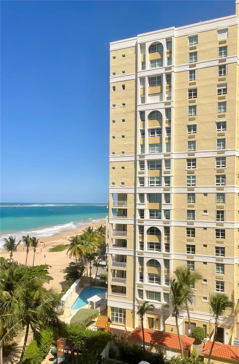 This rare and unique 3-bedroom beachfront apartment is available for long-term rent starting in August 2025. Fully furnished and ready to
move in, the apartment offers a comfortable living space with everything you need. Enjoy a private beach front balcony, perfect for relaxing and taking in the stunning views. Located in the heart of Condado, the apartment provides easy access to the sand, where beach tennis and kite surfing are popular activities. Also walking distance to bakery, shops and restaurants. The building offers great amenities, including a pool, gym, and 24/7 security, ev vehicle charging stations. There’s also plenty of parking available for both visitors and guests, and the street is gated for added peace of mind. Just next to Ocean Park, this apartment offers the ideal combination of beachfront living and convenience. Don’t miss out on the opportunity to live in one of San Juan's best locations.