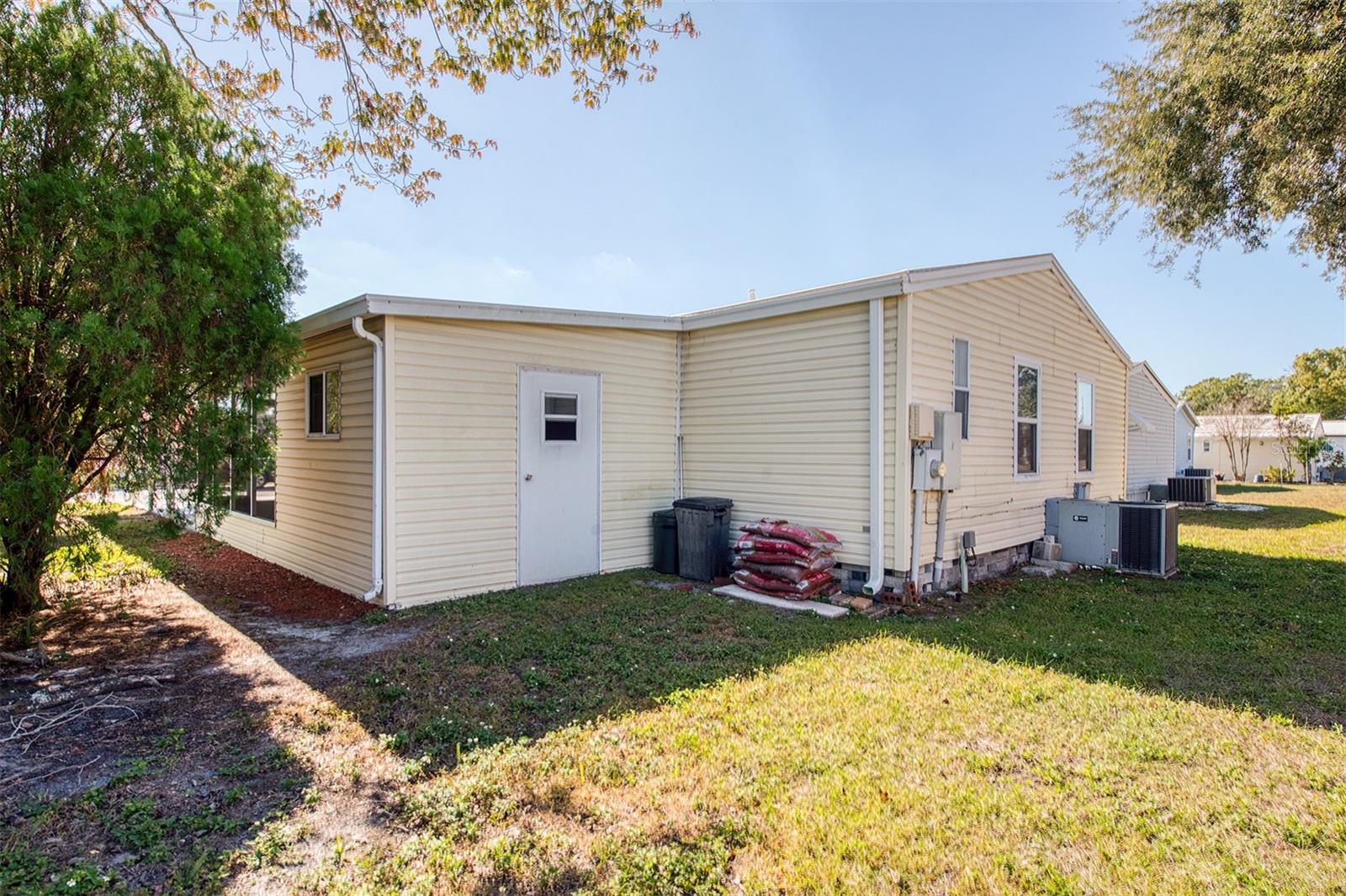 GULL-AIRE VILLAGE - Residential