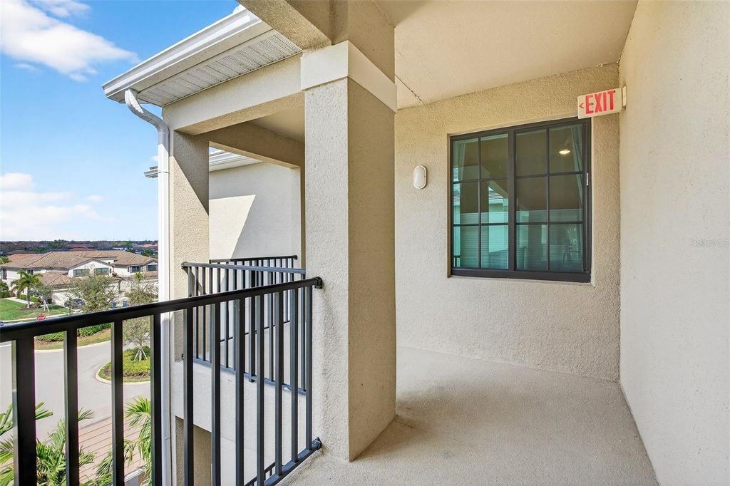 Photo of 17520 Gawthrop Drive #401, Lakewood Ranch, FL 34211 (MLS # A4685898)