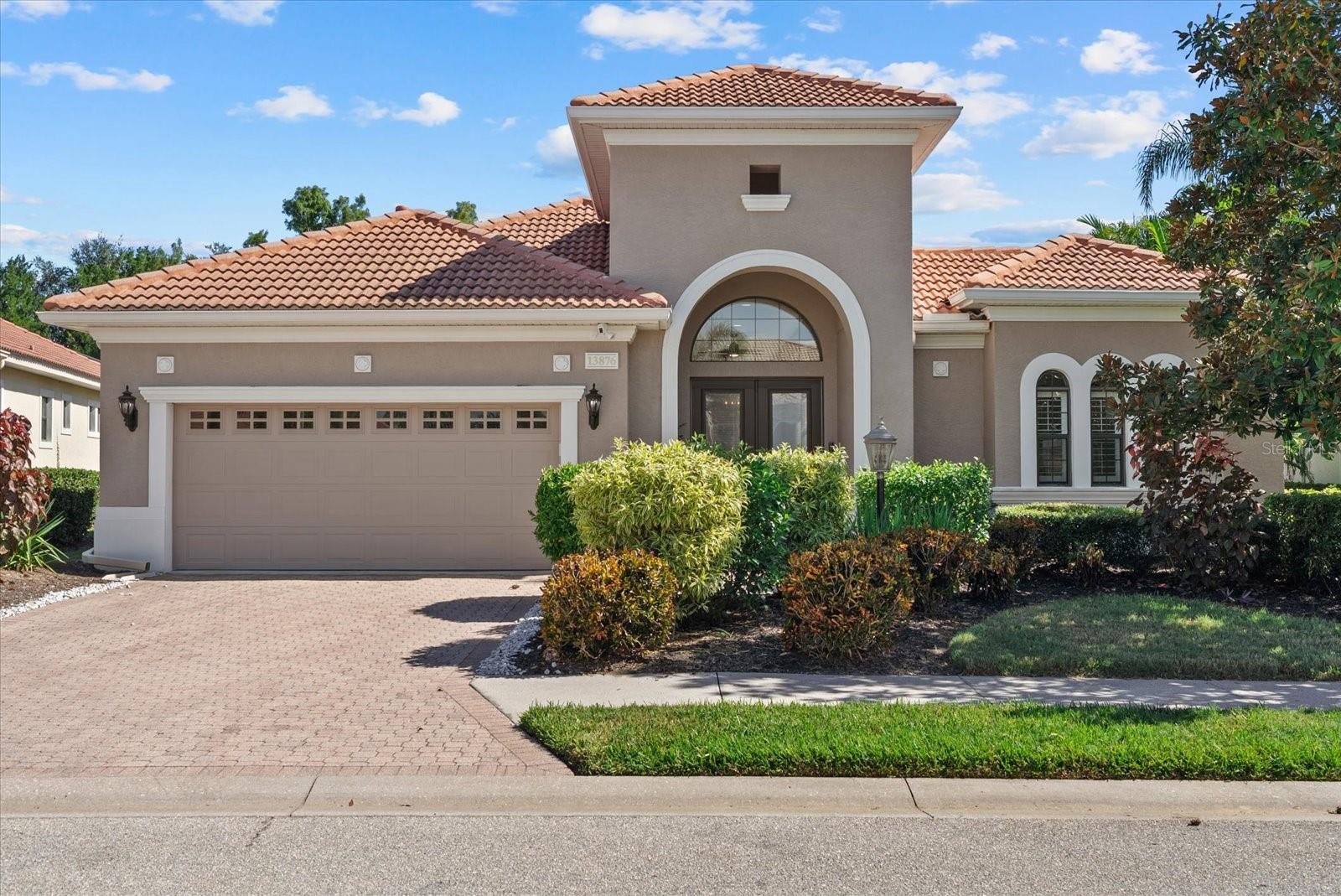 LAKEWOOD RANCH COUNTRY CLUB - Residential