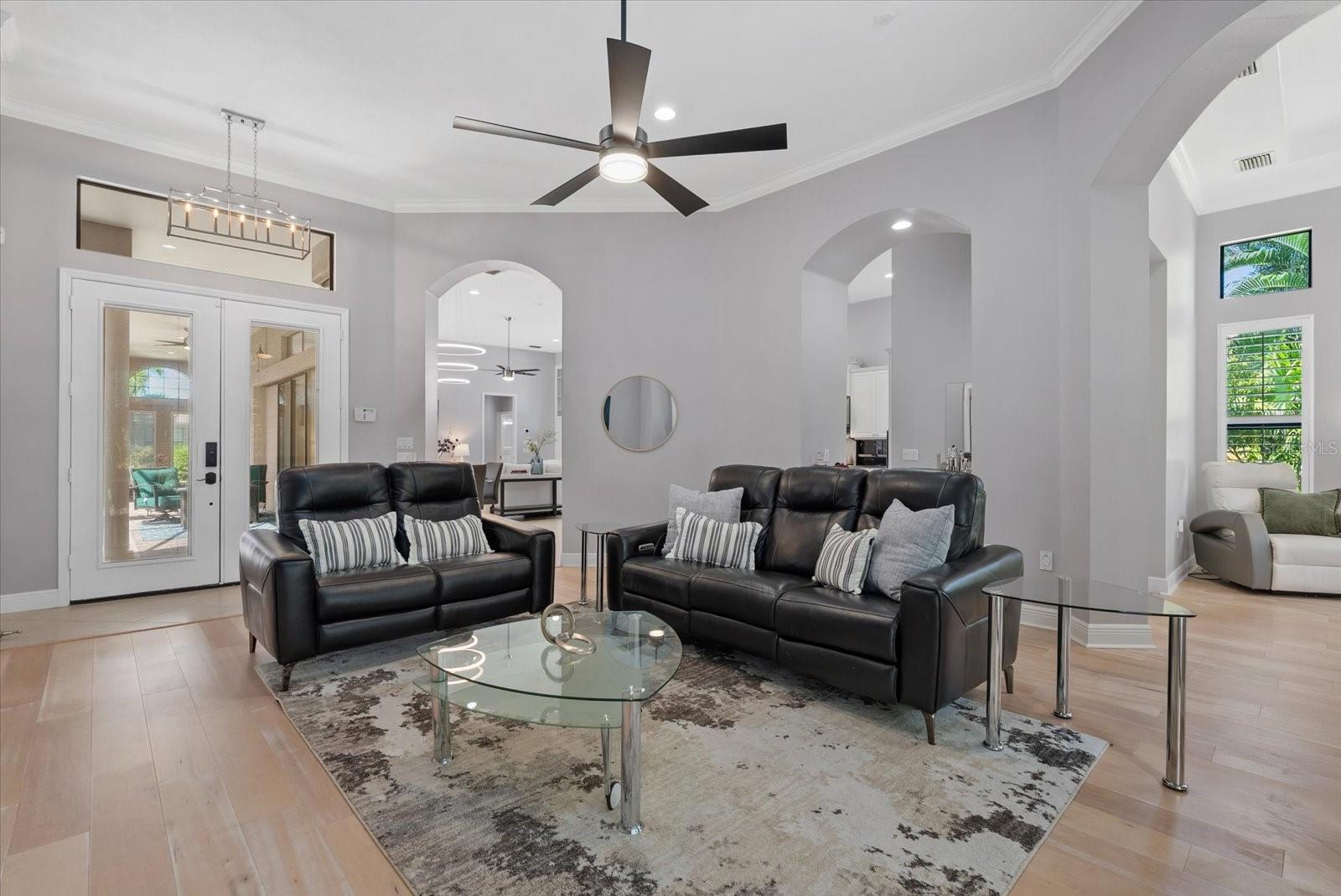 LAKEWOOD RANCH COUNTRY CLUB - Residential