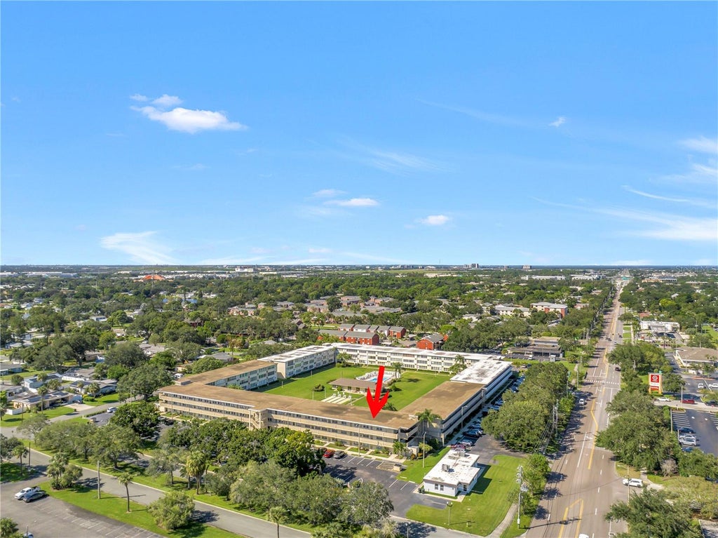 Photo of 951 79th Avenue N #120, St Petersburg, FL 33702 (MLS # TB8557568)
