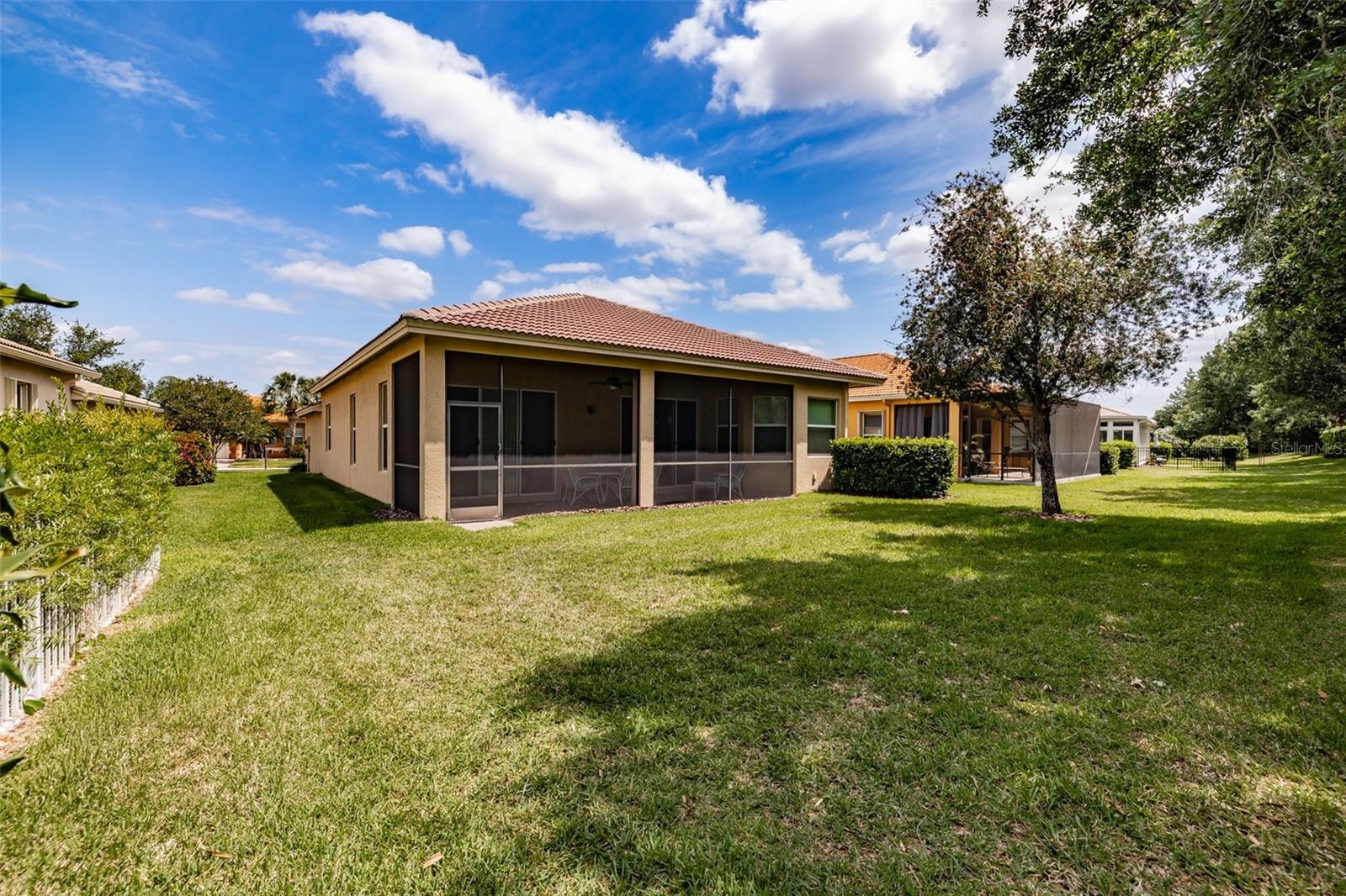 VALENCIA LAKES TR D PH 1 - Residential