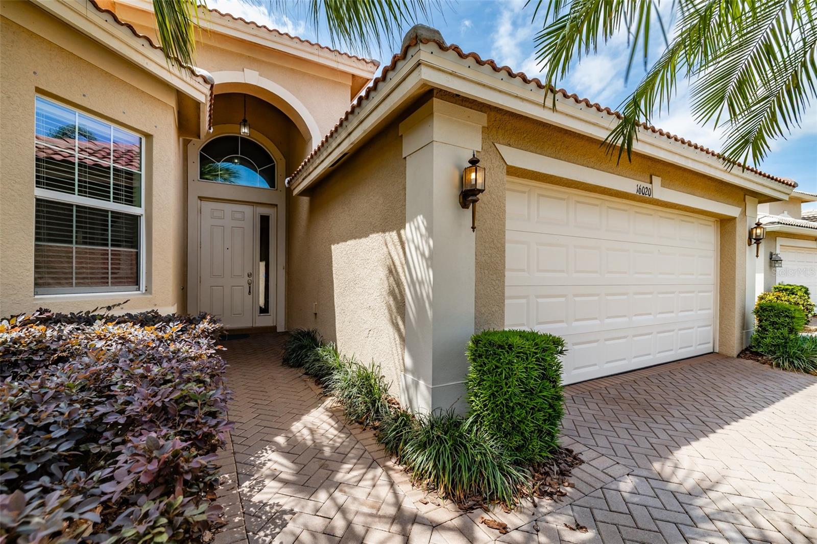 VALENCIA LAKES TR D PH 1 - Residential