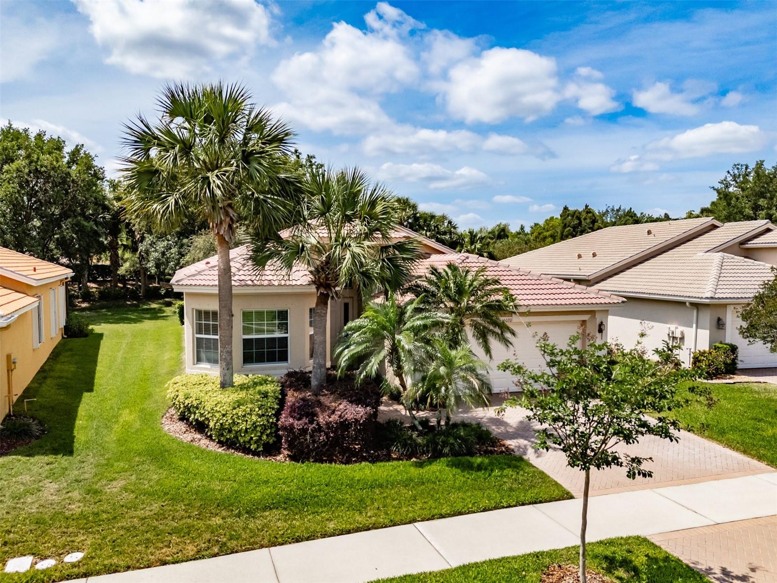 VALENCIA LAKES TR D PH 1 - Residential