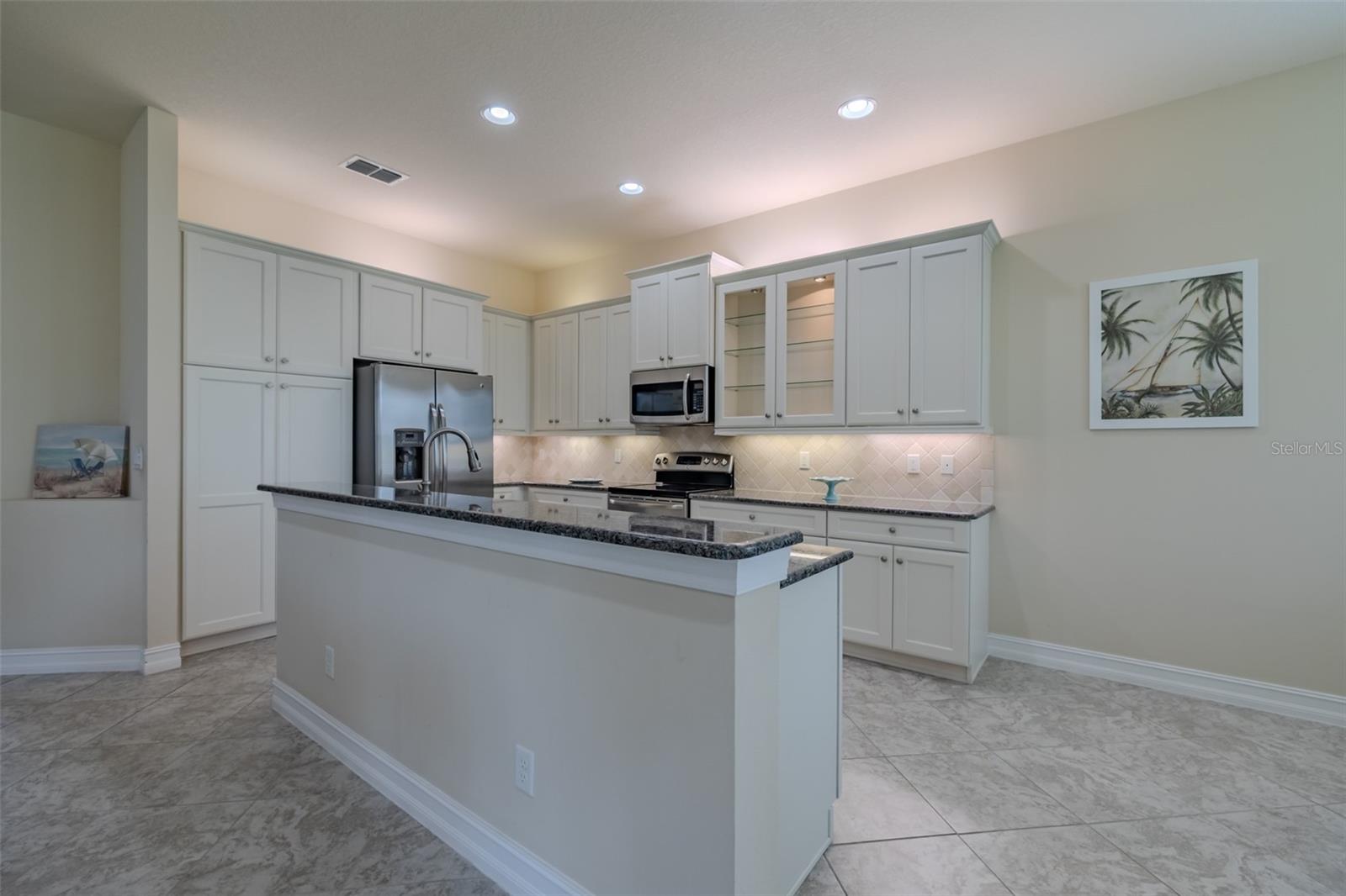 VALENCIA LAKES TR D PH 1 - Residential