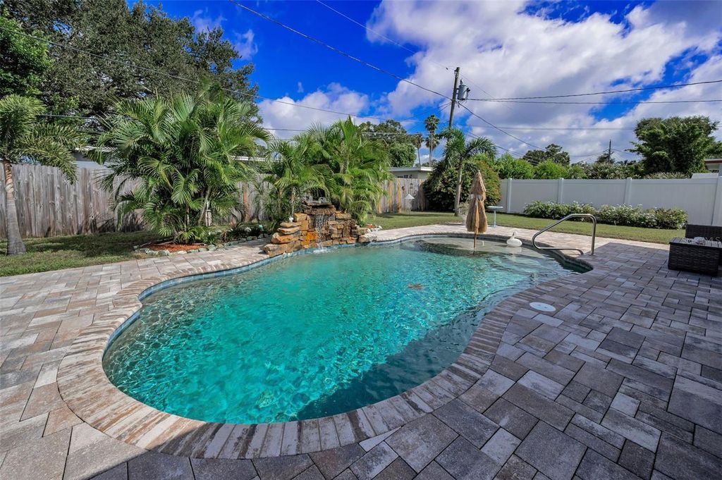 Photo of 929 Britton Street, Largo, FL 33770 (MLS # TB8433724)