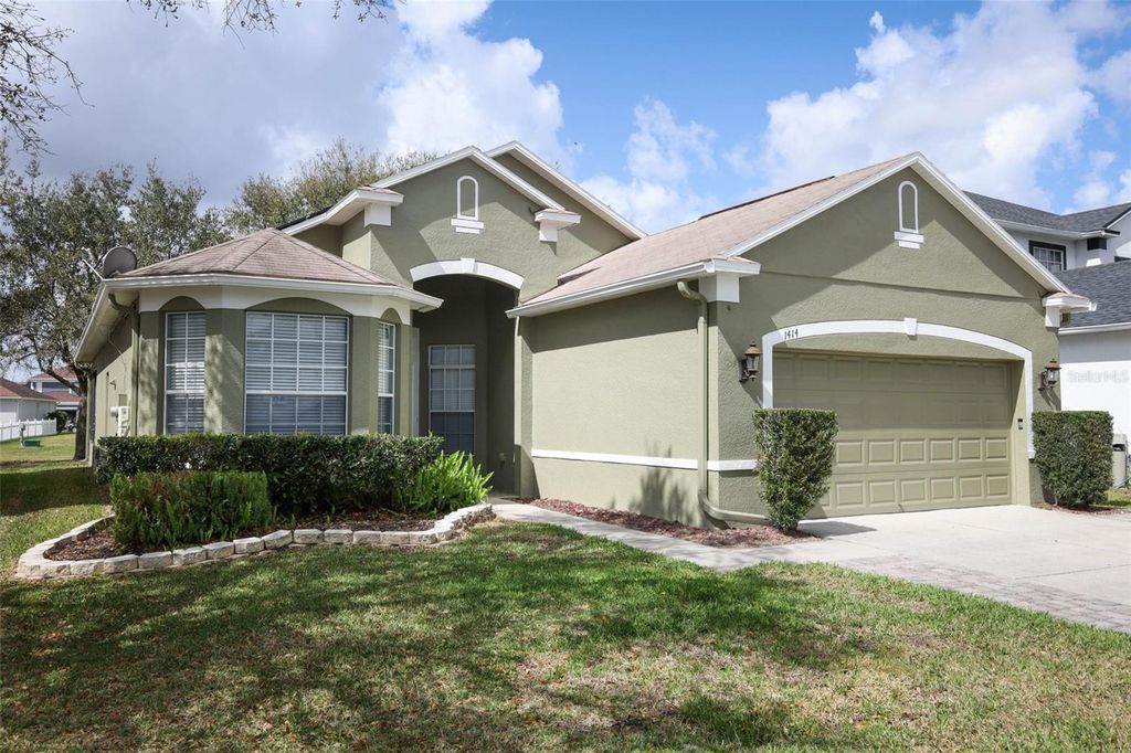 Photo of 1414 Willow Branch Drive, Orlando, FL 32828 (MLS # O6389270)