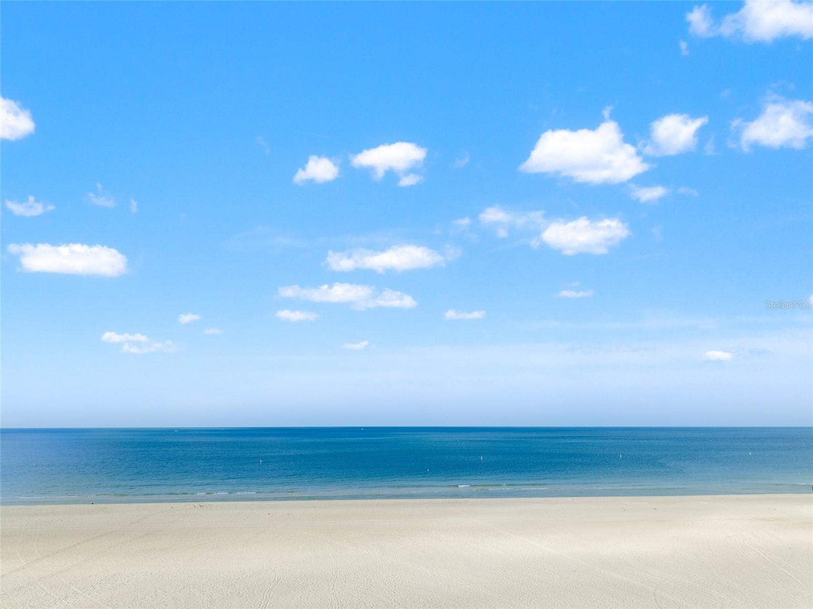 SEAMARK CONDO - Residential