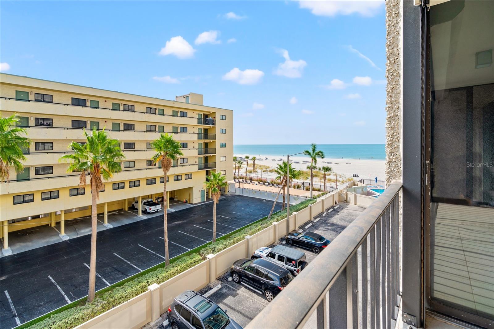 SEAMARK CONDO - Residential