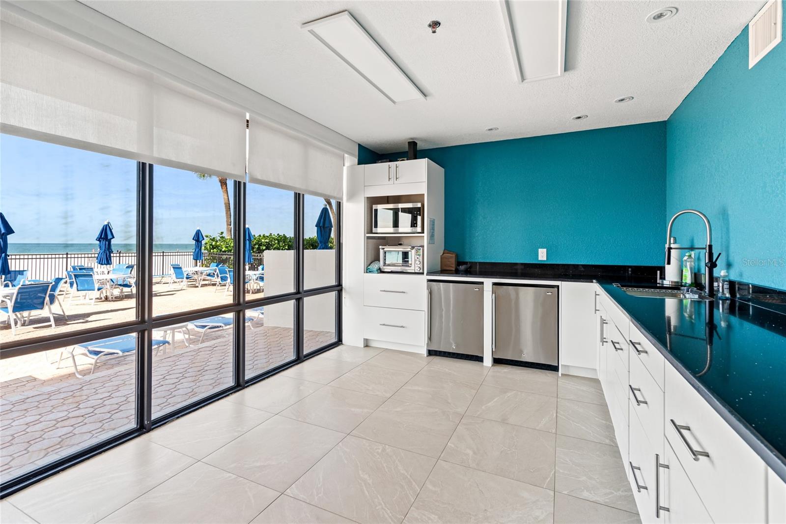 SEAMARK CONDO - Residential