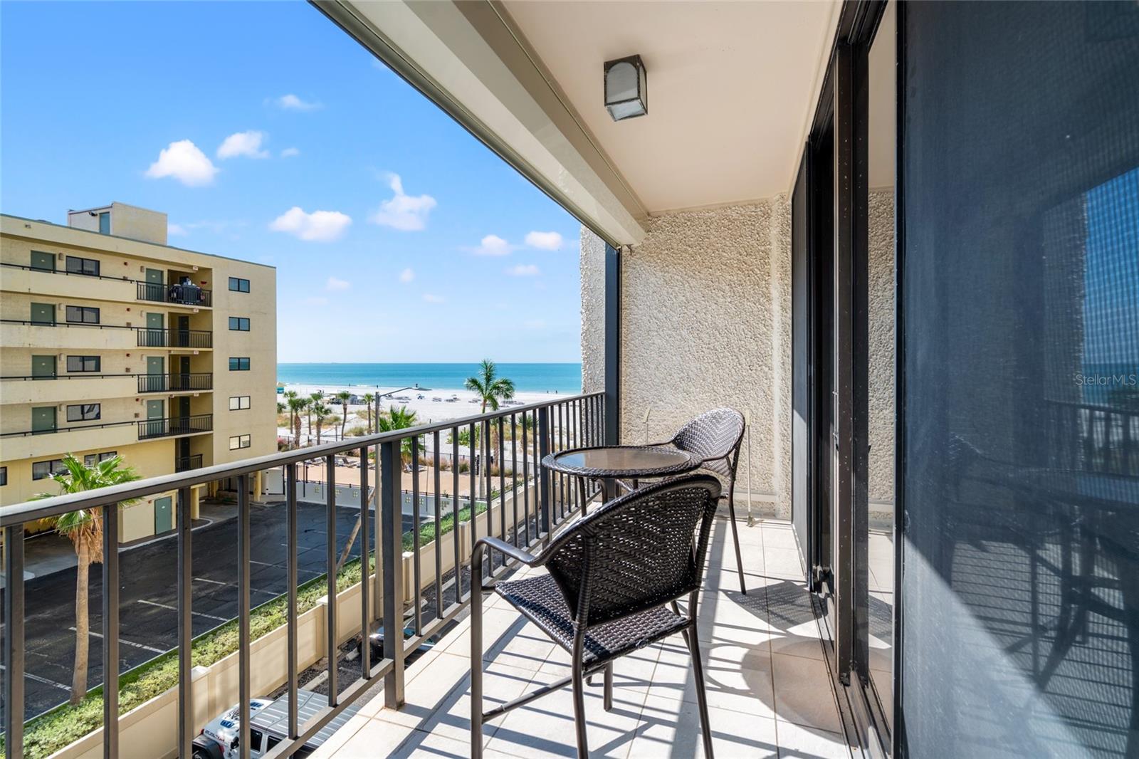 SEAMARK CONDO - Residential