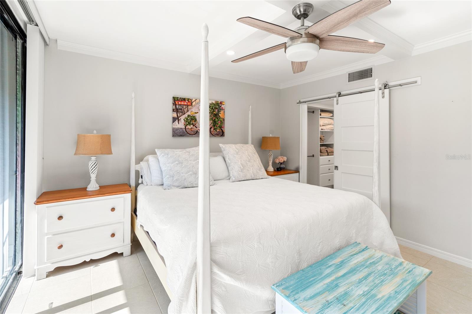 SEAMARK CONDO - Residential