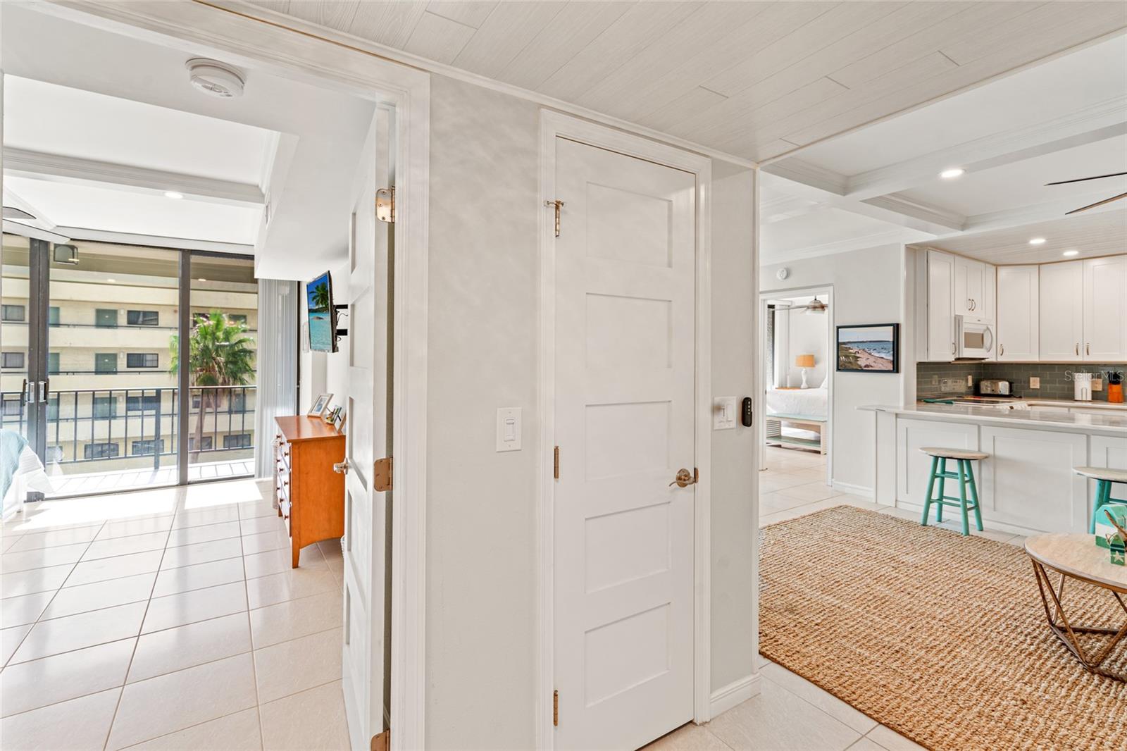 SEAMARK CONDO - Residential