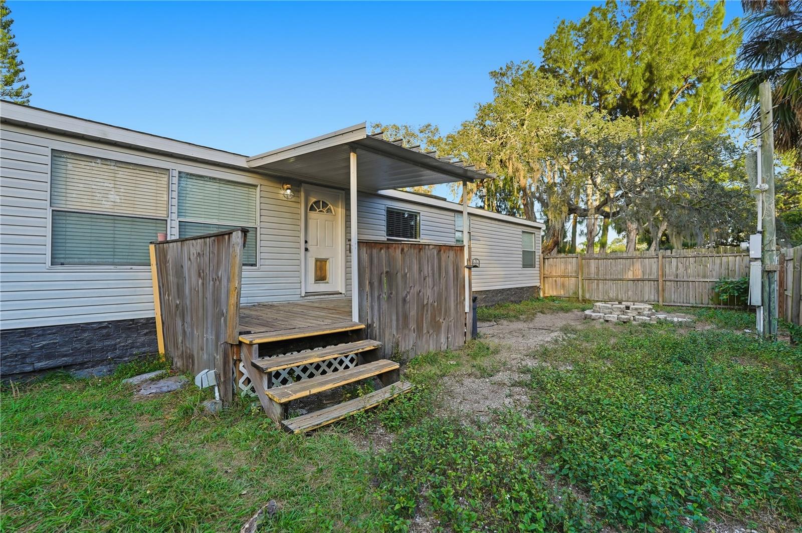 ACREAGE - Residential